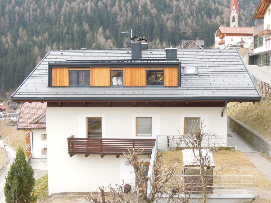 Haus Tasser San Lorenzo di Sebato Bagian luar foto