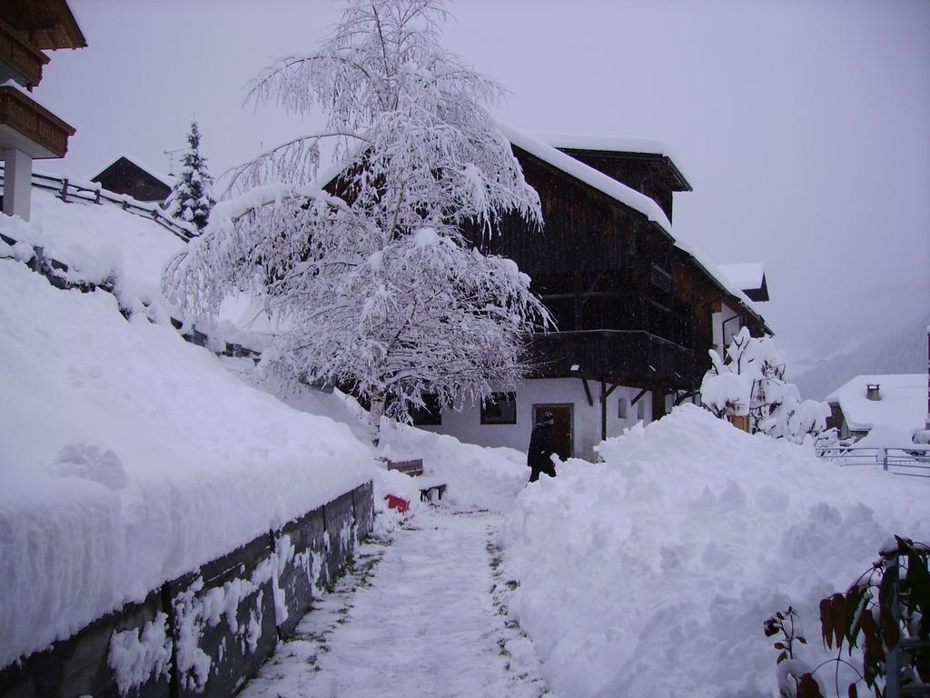 Haus Tasser San Lorenzo di Sebato Bagian luar foto
